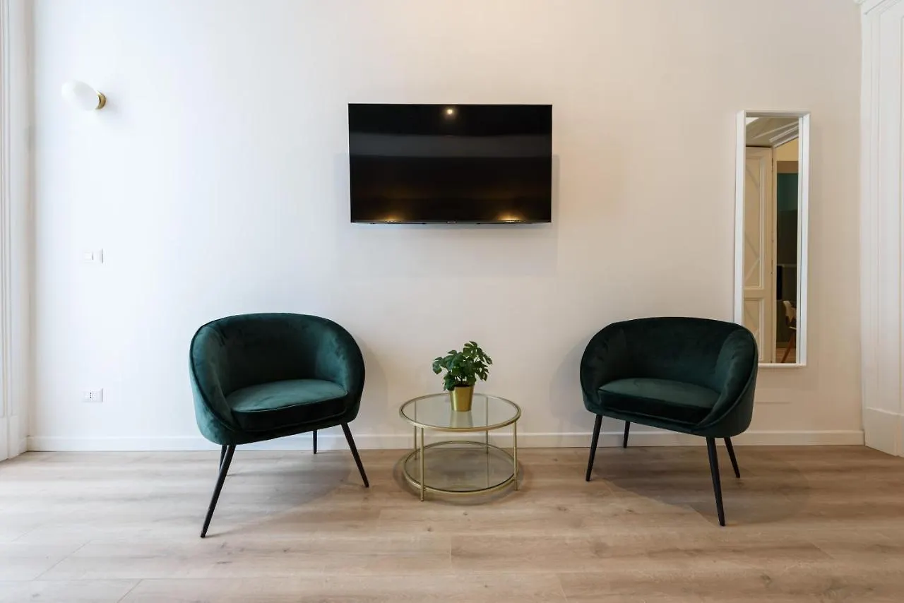 Guest House 121 Luxury Apartments Naples