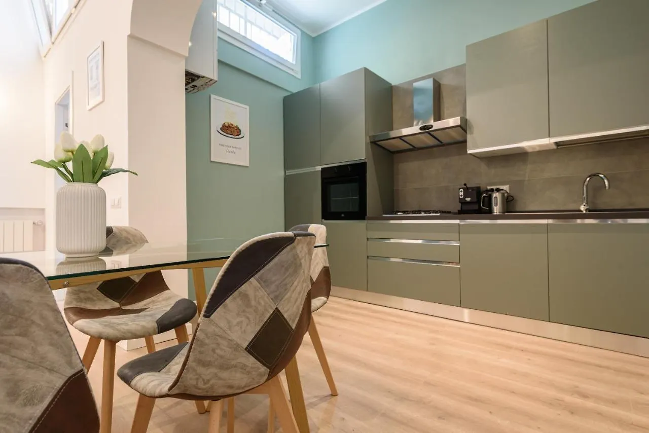 Guest House 121 Luxury Apartments Naples