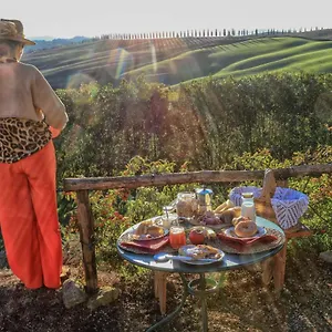 Bombina Alloggio per agriturismo Montisi